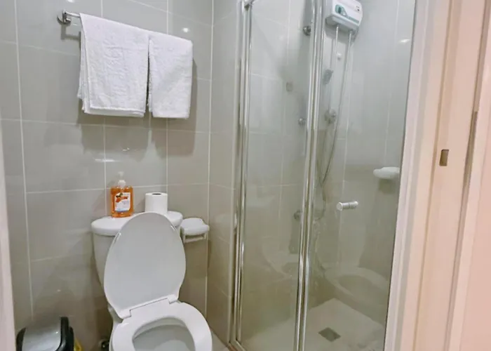 The Promenade Sm North Edsa Qc Mnl Apartment